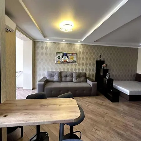 Apartment Gumlet