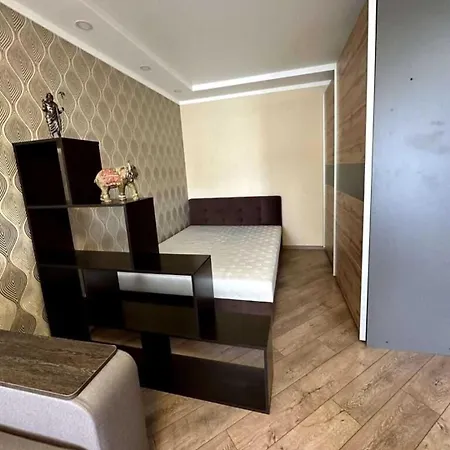 Gumlet Apartment *